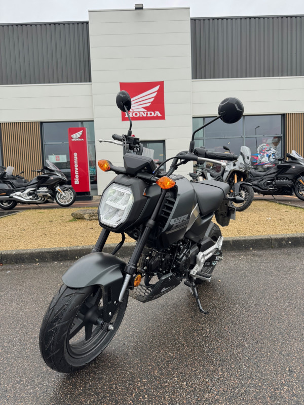 HONDA VFR 1200 F - 111/MOIS LEGEND BIKE  MEAUX 