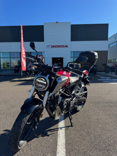 Honda CB 125 R - POITIERS