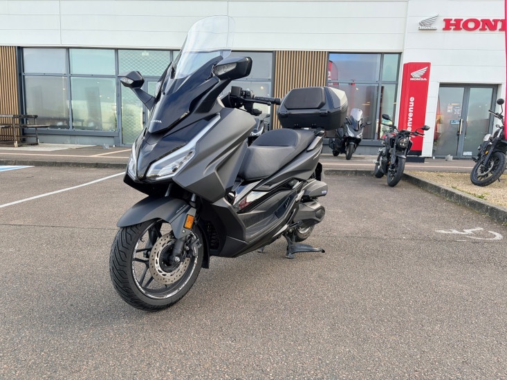 Honda Forza 350 Smart Top Box - POITIERS