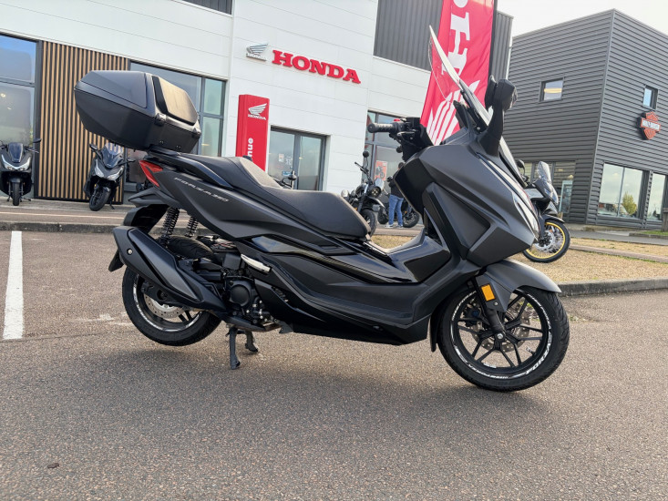 Honda Forza 350 Smart Top Box - POITIERS