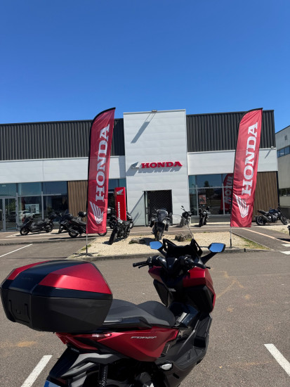 Honda Forza 125 Smart Top Box - POITIERS